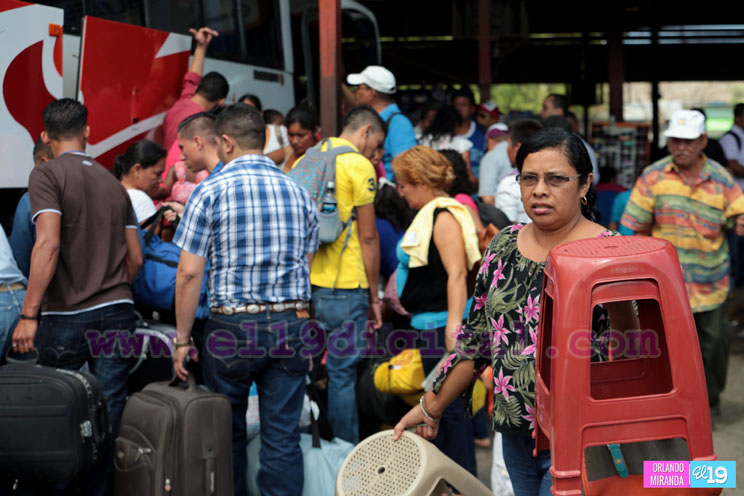 Terminal del Mayoreo llena de viajantes con destino al norte